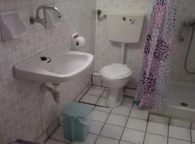 公寓式酒店 Agnes 2*